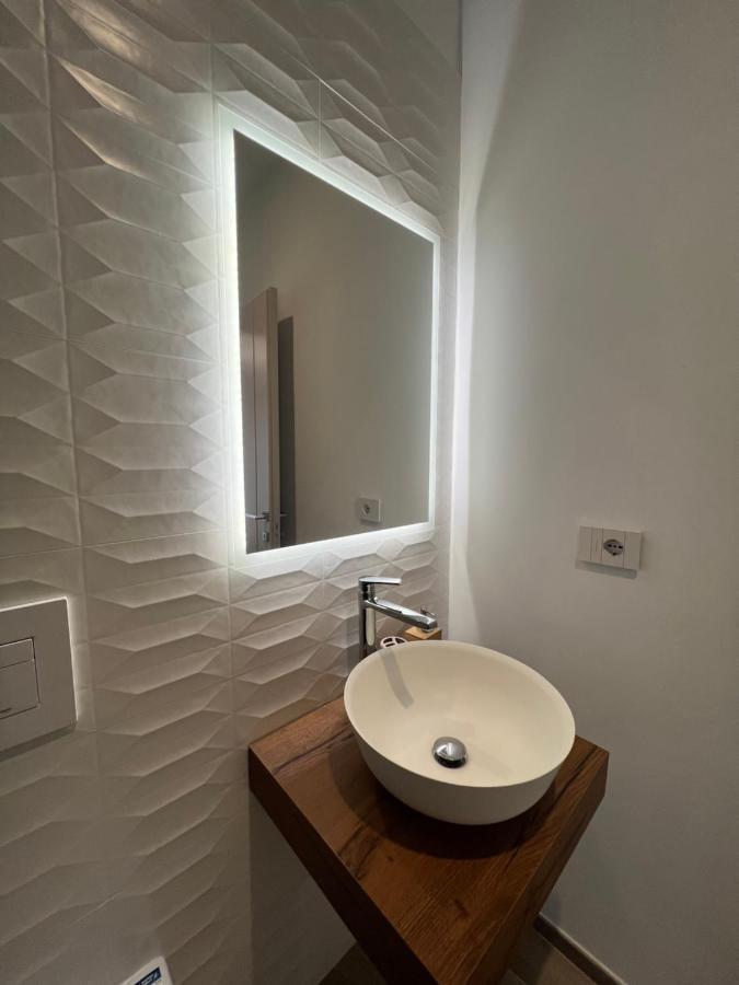 Tulip Luxury Howme Бари Экстерьер фото