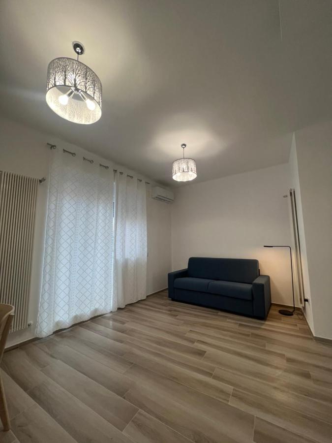 Tulip Luxury Howme Бари Экстерьер фото
